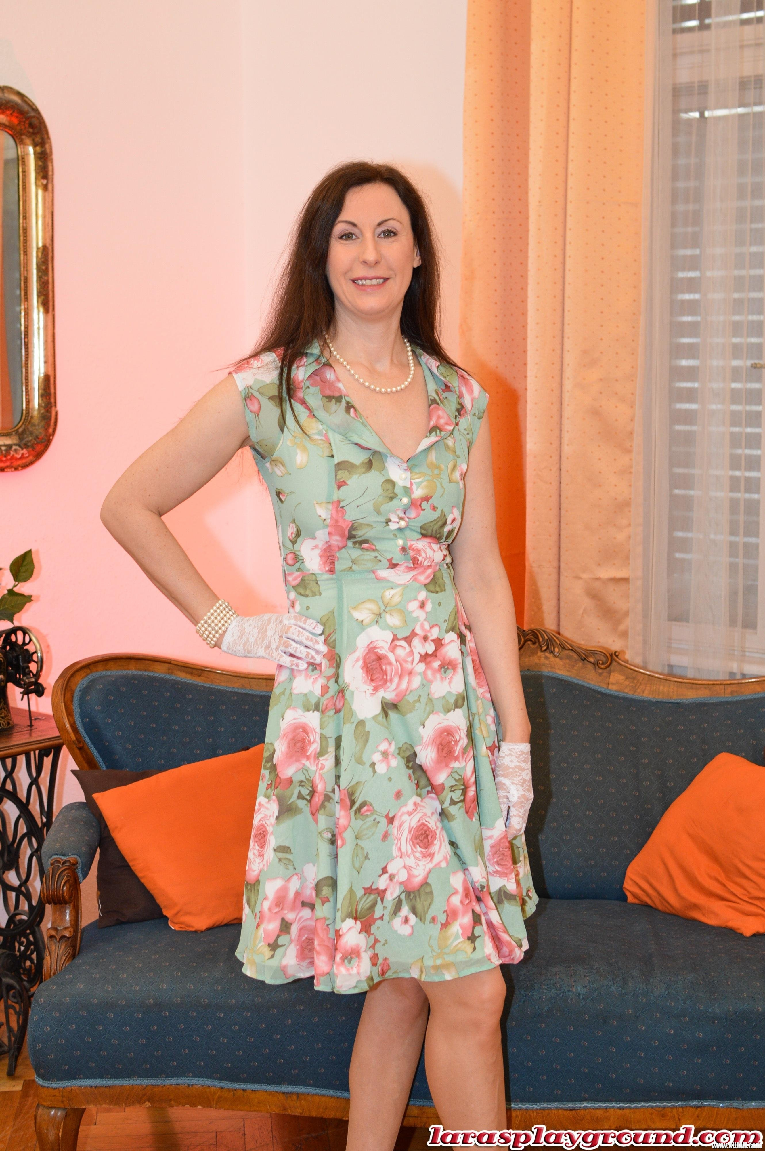 Lara dzernasharzhutyun - Photo #2785339