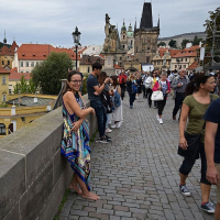 Merk Chekhia zbosanqner Prahayi kentronum