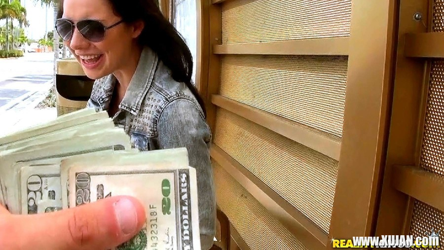 Watch streetblowjobs scene popping champayne featuring izzy champayne browse fre - Photo #2790260