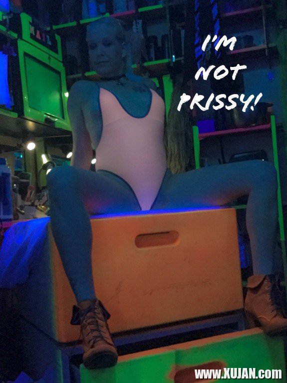 neon ev paylum mtutyan mej - Photo #2792089
