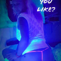 neon ev paylum mtutyan mej