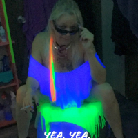 neon ev paylum mtutyan mej