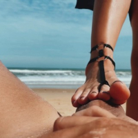 Heteveq indz shek aghjik masturbatner hanrayin nudist loghapum