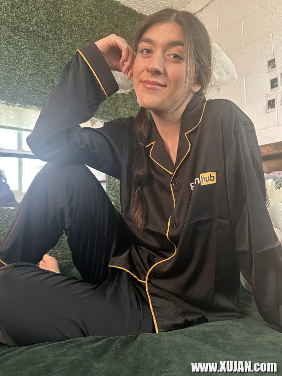 PornHub Merch - Photo #2795871
