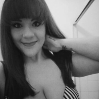Tezh tkhaher Banglejuice um nershnchvats Brassiere