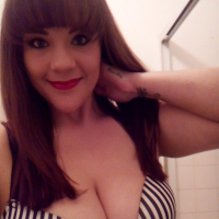 Tezh tkhaher Banglejuice um nershnchvats Brassiere