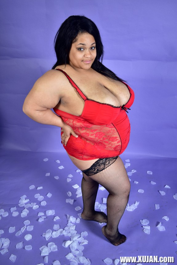 BBW Valentines Day Shoot 2022 - Photo #2799380