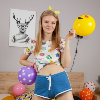 Blonde Teen y khaghum e menak