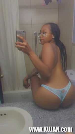 Young Dallas Thot - Photo #2813113