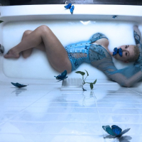 Milkbath Photoshoot
