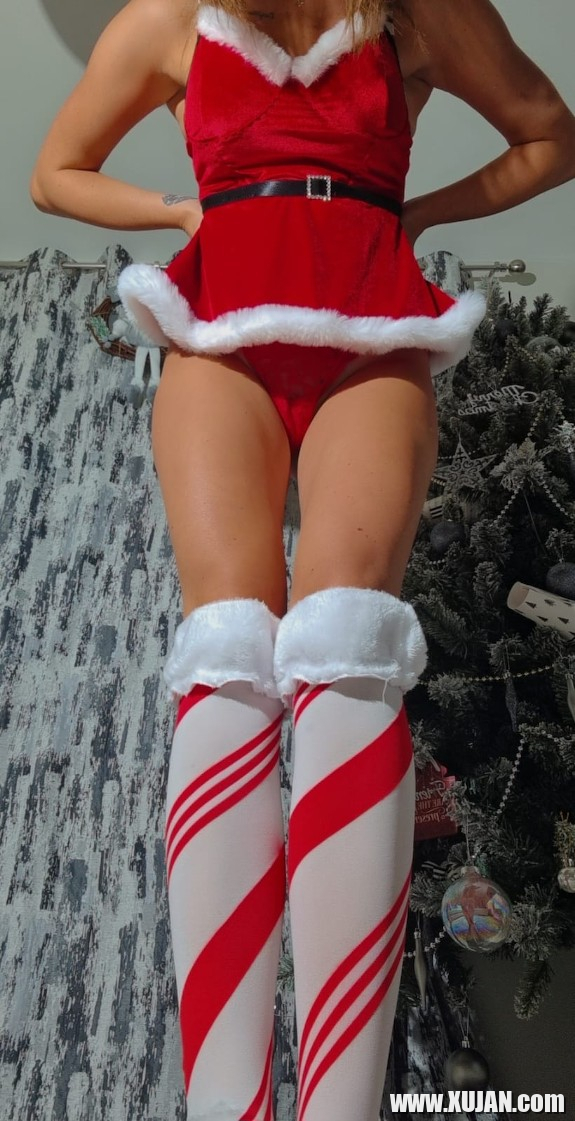 Santa Baby Saucy fotosharq e miayn dzer achqeri hamar - Photo #2822717
