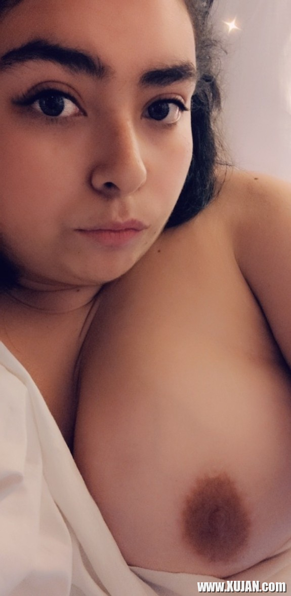 Busty Boobies - Photo #2823586