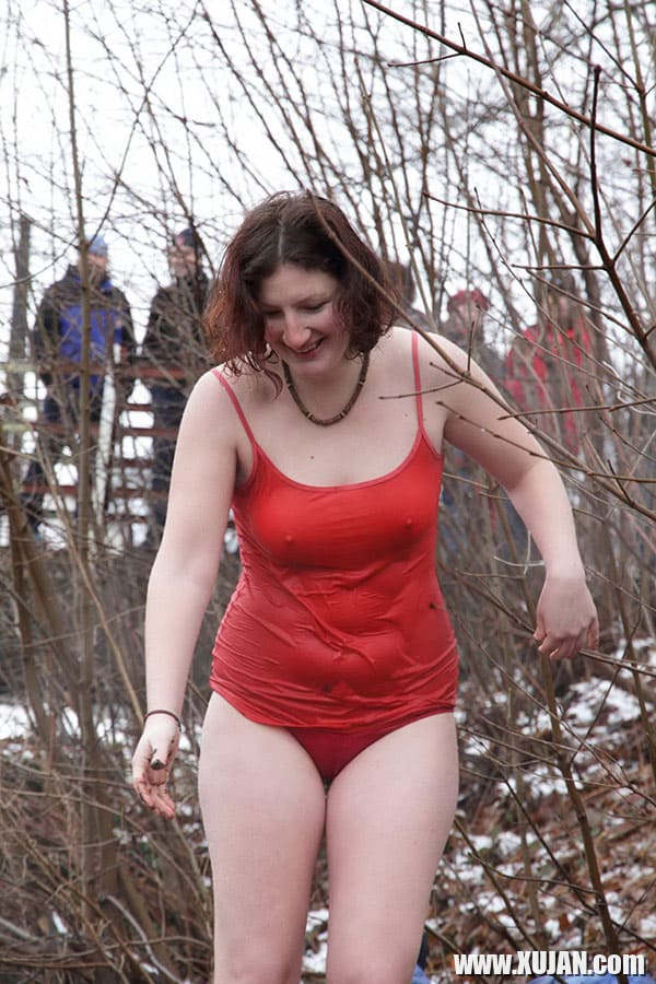 Yntanekan loghatsogh nudistner dzmrany - Photo #2825837