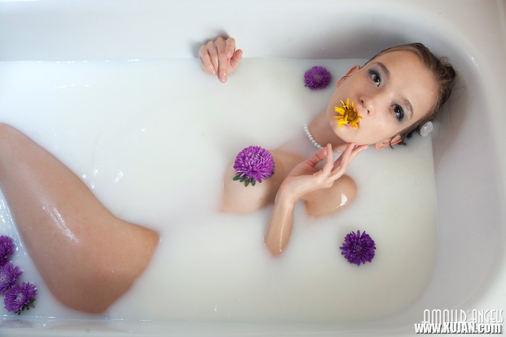 Amenatezh katnayin baghniqy - Photo #2826614