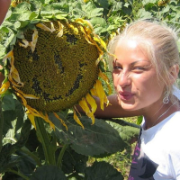 Sery eritasard ukrainatsi het arevatsaghki dashtum
