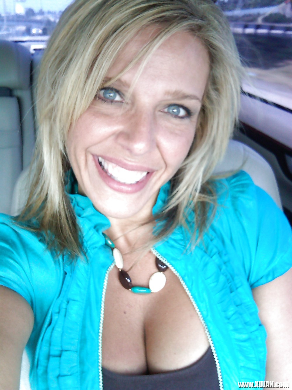 Mature Slut Carey Riley - Photo #2846042