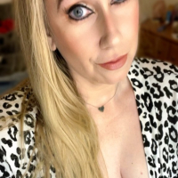 Hast curvy minet