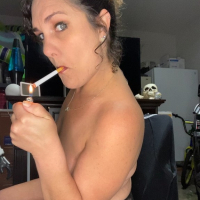 Sexy MILF Tskhum BBC Dildo i het