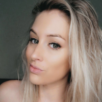 Sneakygirls Selfie Book