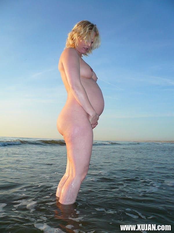 Hghioren nudisty loghum e tsovum - Photo #2857592