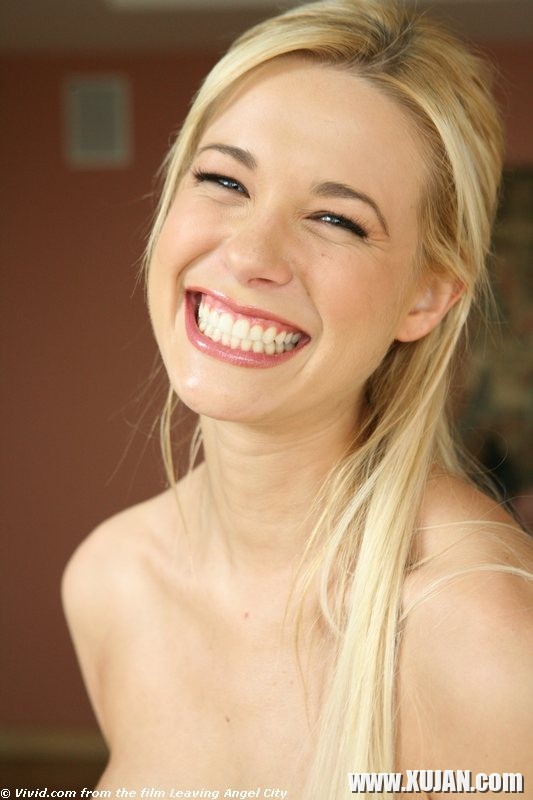 Stefani Morgan Gets Deep Screwed On Bed - Photo #2858894