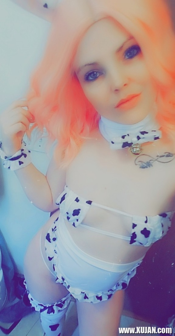 Sexy Horny Cowsuit Roleplay - Photo #2860140