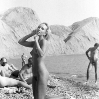 Yntanekan nudistneri retro lusankarner