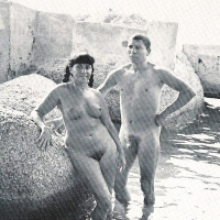 Yntanekan nudistneri retro lusankarner