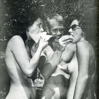 Yntanekan nudistneri retro lusankarner