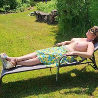 Hingshabti Momomys Repurposed Dildo Garden Walk Hughtited MILF siruhi