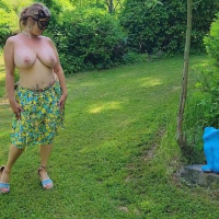 Hingshabti Momomys Repurposed Dildo Garden Walk Hughtited MILF siruhi