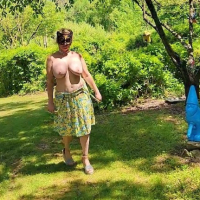 Hingshabti Momomys Repurposed Dildo Garden Walk Hughtited MILF siruhi