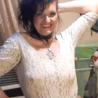 Strapons ev spitak zhanyak