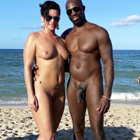 Nudistner Afrikayi vayri loghaperum