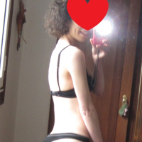Delycia White Sexy