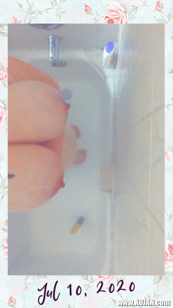 MMM tsntsughi zhamanaky W ankanum e mianal - Photo #2876611
