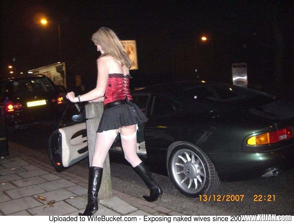Manchester i amenakhent Gangbang Slut y - Photo #2884371
