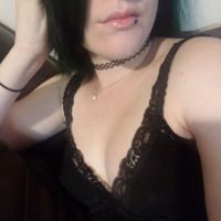 Goth Slut Striftease