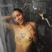 Shower ntsugh zhamanak Violet Haytsov