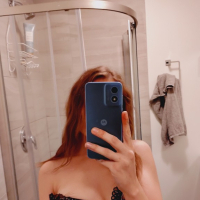 Hayelii nkarneri selfia