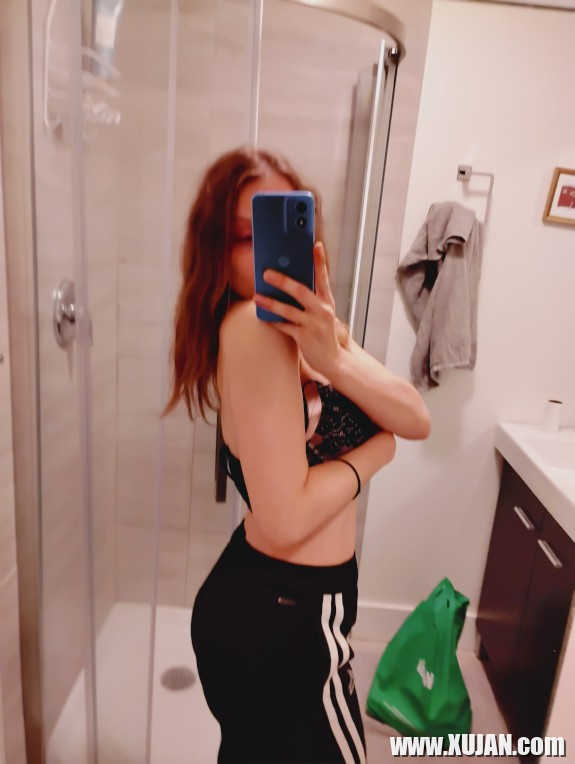 Hayelii nkarneri selfia - Photo #2893619