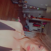 Hayelii nkarneri selfia