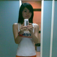Pretty Young Girl y sirum e tstsel ev tsitsaghel Pov ochy