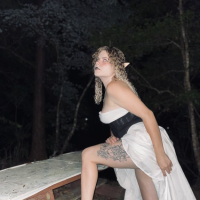 Taratsets Elf pucy Forest Montage um