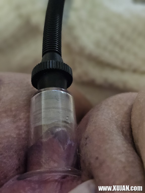 Clit Play - Photo #2901846