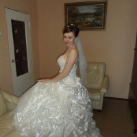 Russian Bride Dresses tany khtsikum