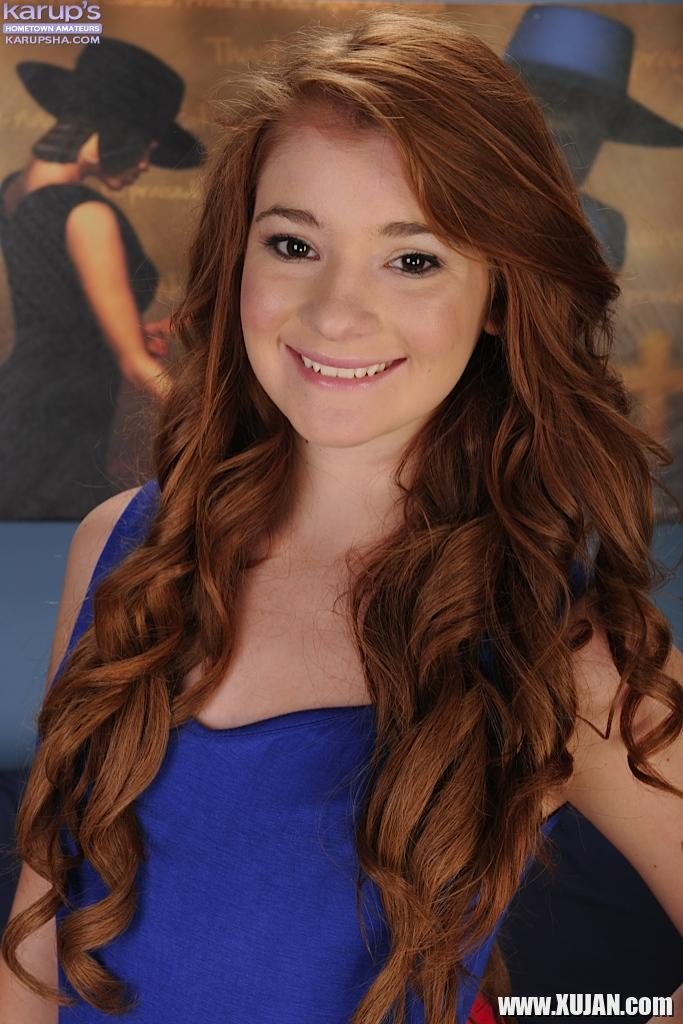 Sexy redhead teen Ava Sparxxx exposes her tight trimmed pussy - Photo #2912663