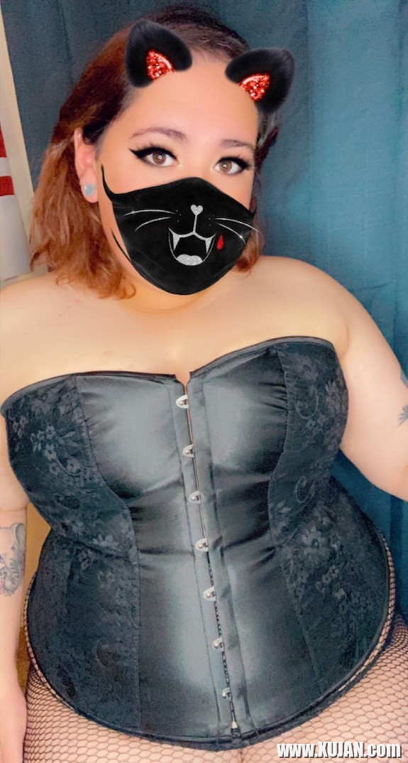Corset Teaser 2 - Photo #2917351