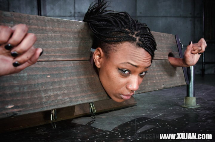 It makes no sense to have a hot piece of ass like Nikki Darling - Photo #2923538