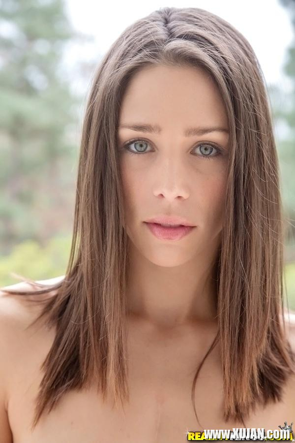 Pictures of teen girl Anastasia Morna enjoying a hard fuck - Photo #2925952